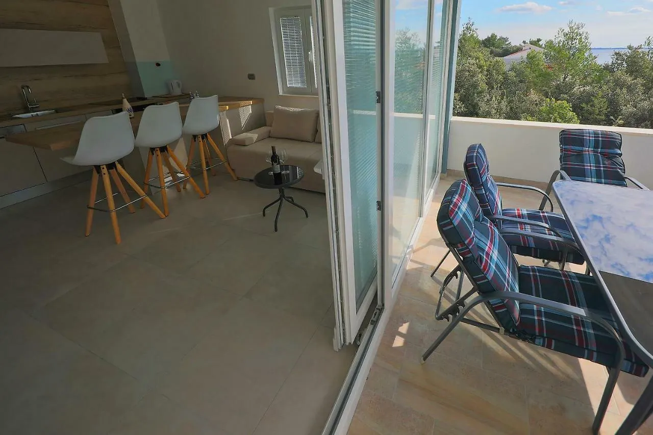 Apartmán Luxury Sunset Penthouse With Seaview Petrcane