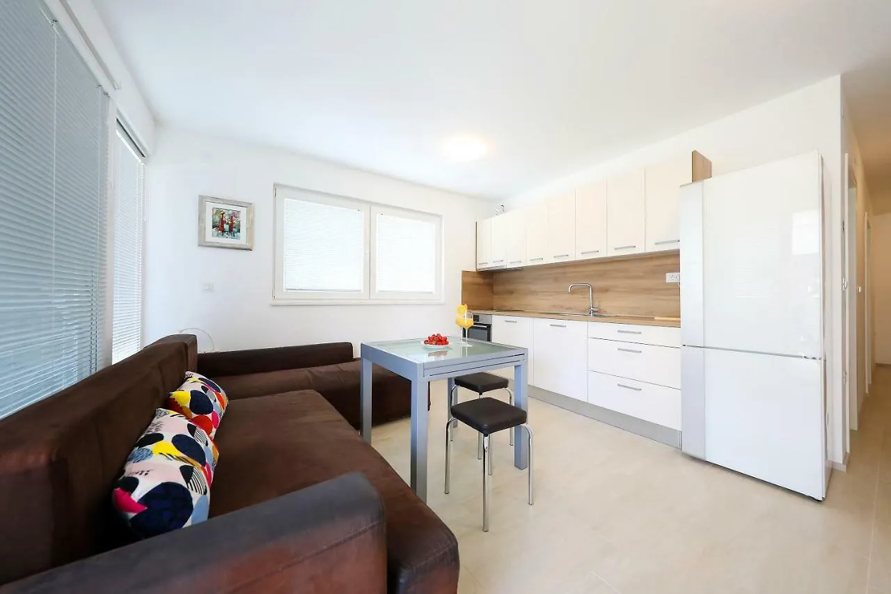 Apartmán Luxury Sunset Penthouse With Seaview Petrcane 0*,