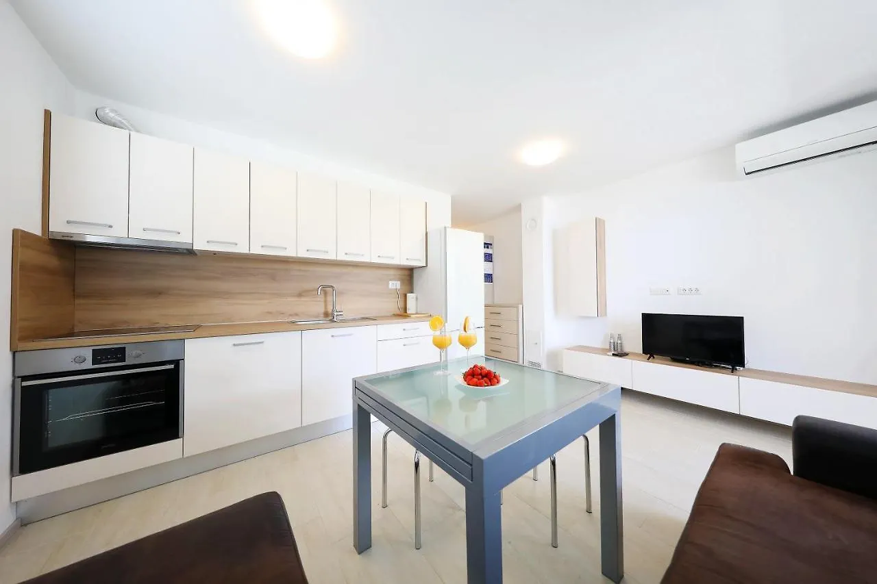 Ferienwohnung Luxury Sunset Penthouse With Seaview Petrčane Kroatien